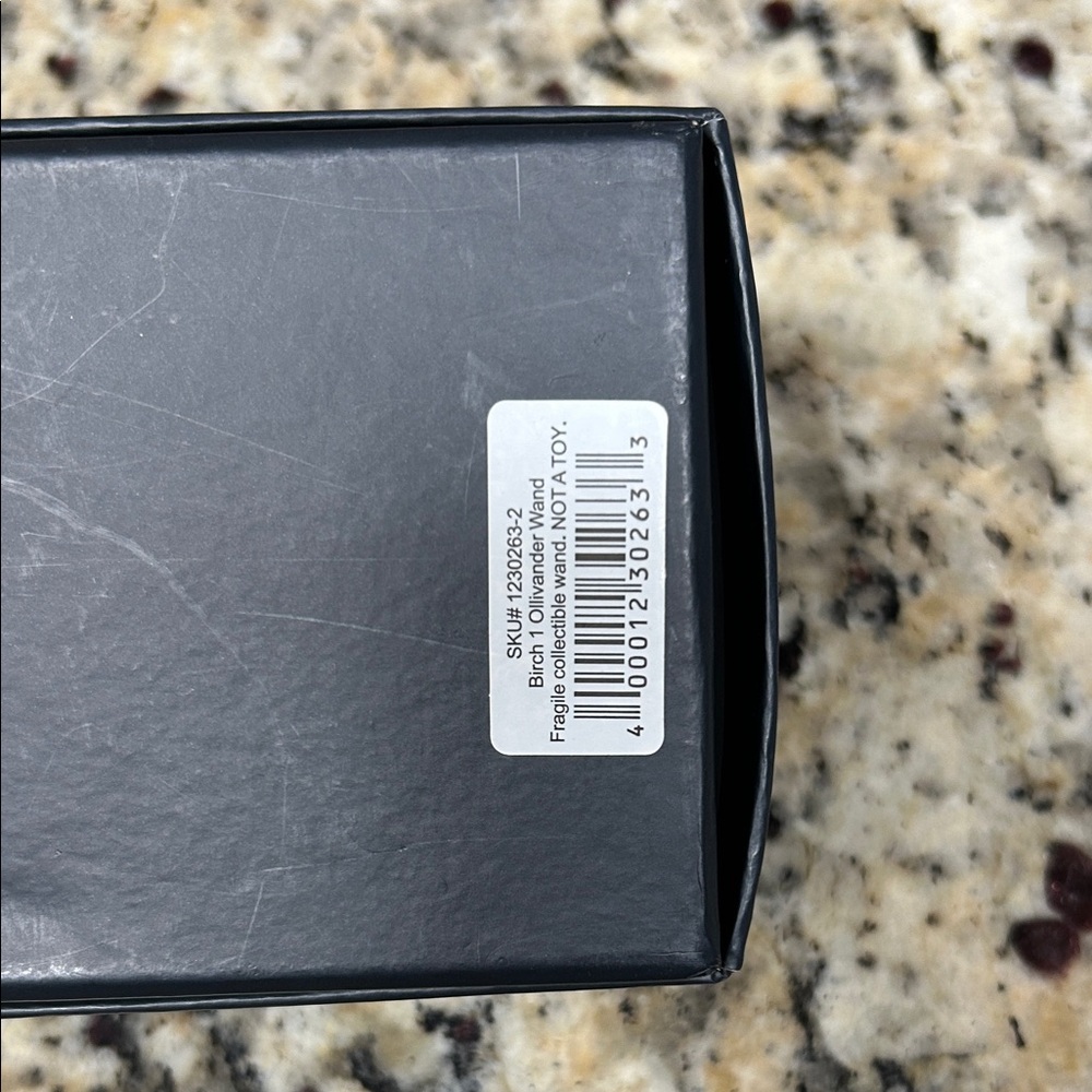 Universal Studios Ollivanders Birch Wand (Interactive) - Picture 4 of 7